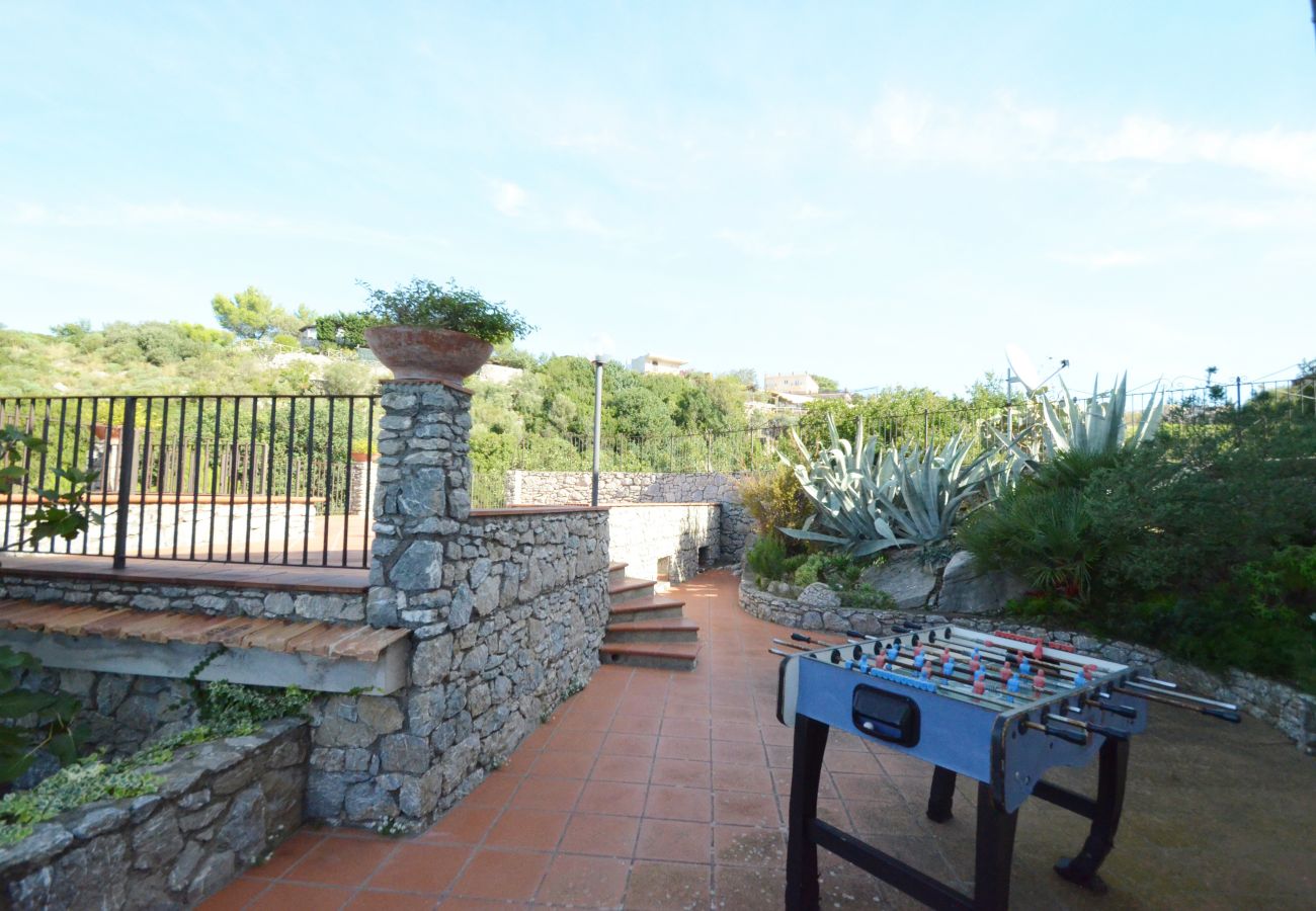 Villa in Massa Lubrense - AMORE RENTALS - Villa Posidonia with Sea View, Swimming Pool and Garden