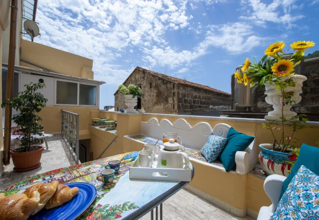  in Positano - AMORE RENTALS - Casa Barbera B with Private Terrace and Air Conditioning