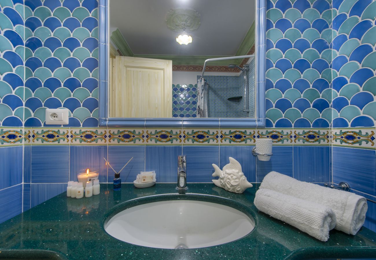 House in Positano - AMORE RENTALS - Casa Barbera B with Private Terrace and Air Conditioning