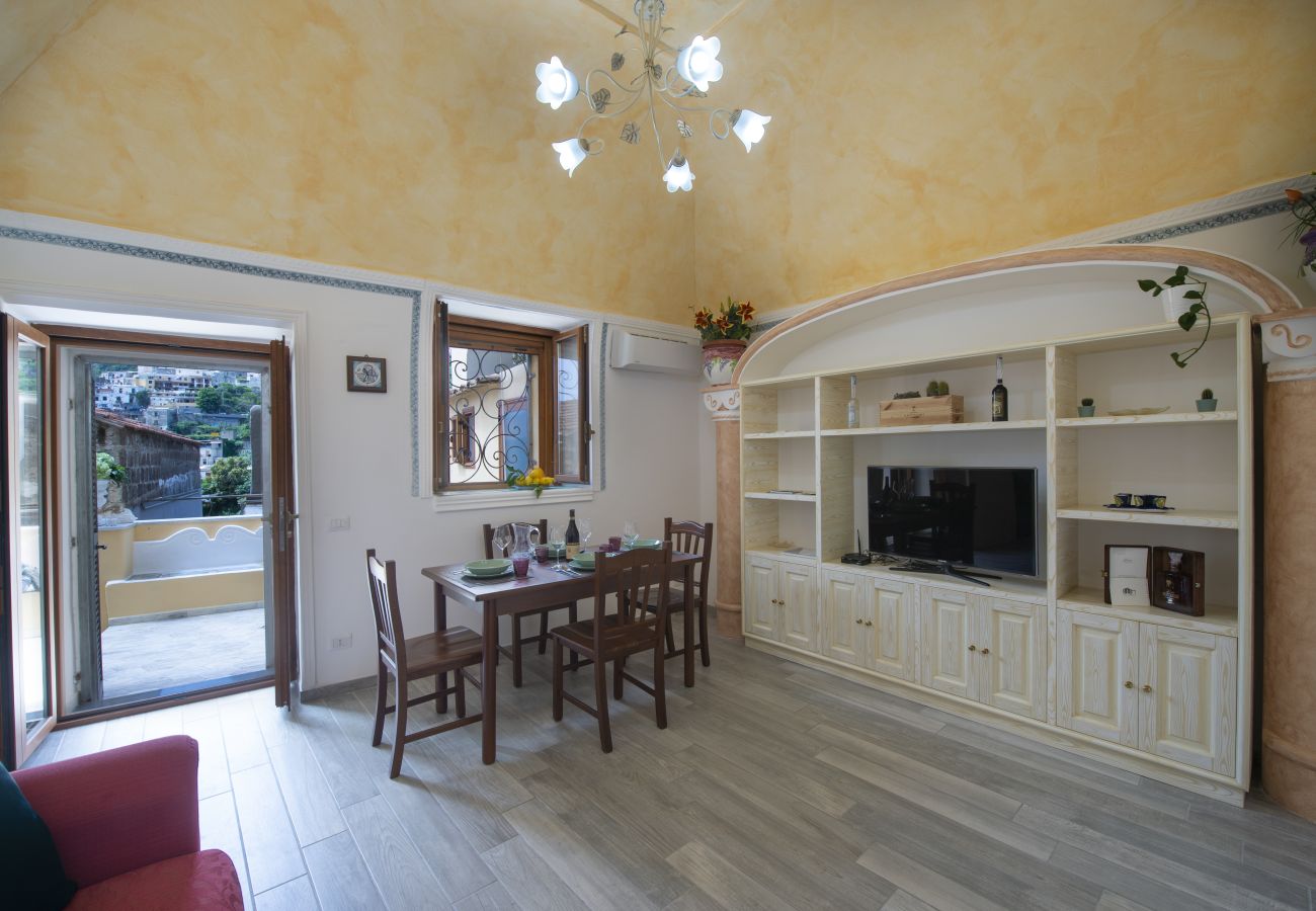 House in Positano - AMORE RENTALS - Casa Barbera B with Private Terrace and Air Conditioning