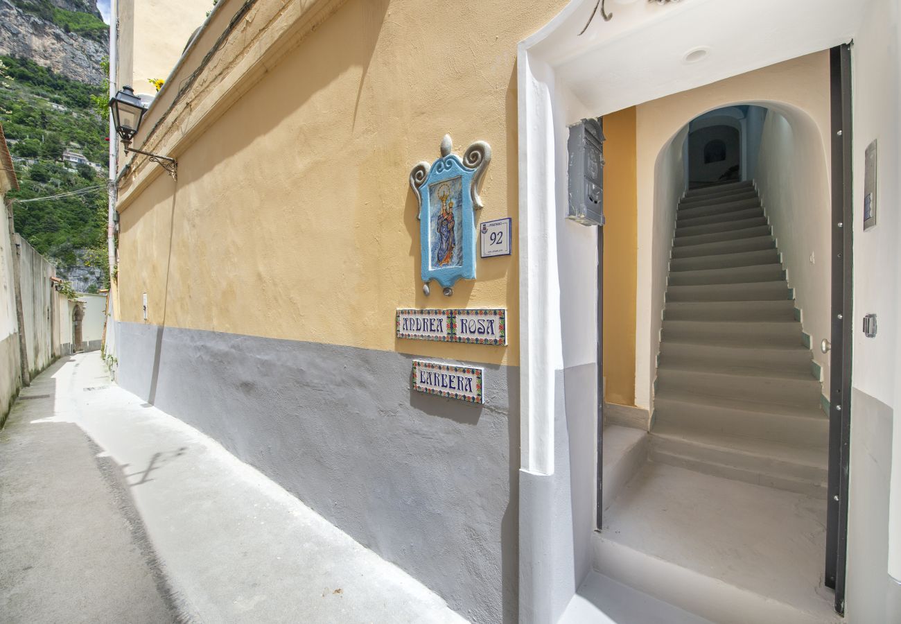 House in Positano - AMORE RENTALS - Casa Barbera B with Private Terrace and Air Conditioning