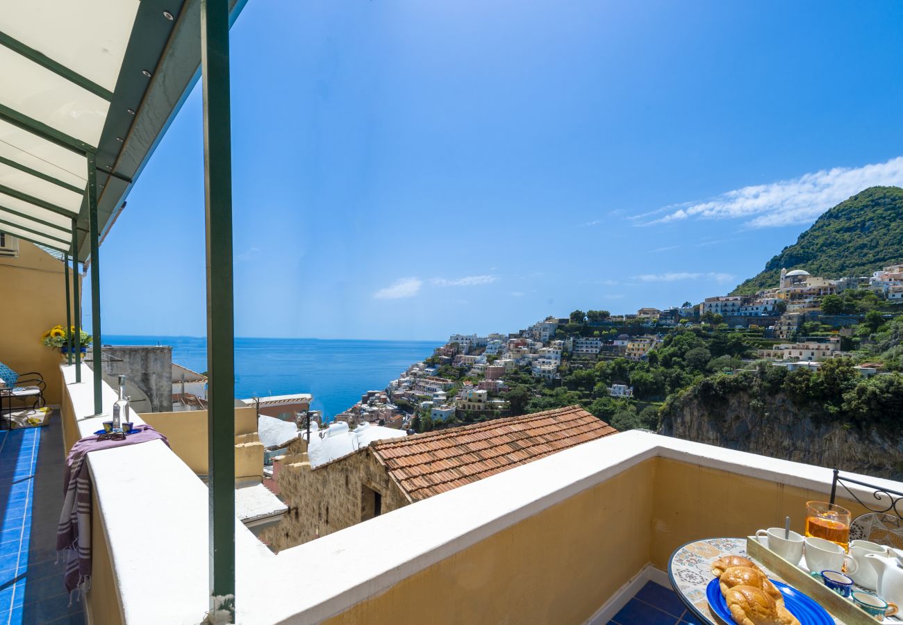 House in Positano - AMORE RENTALS - Casa Barbera A with Sea View and Air Conditioning