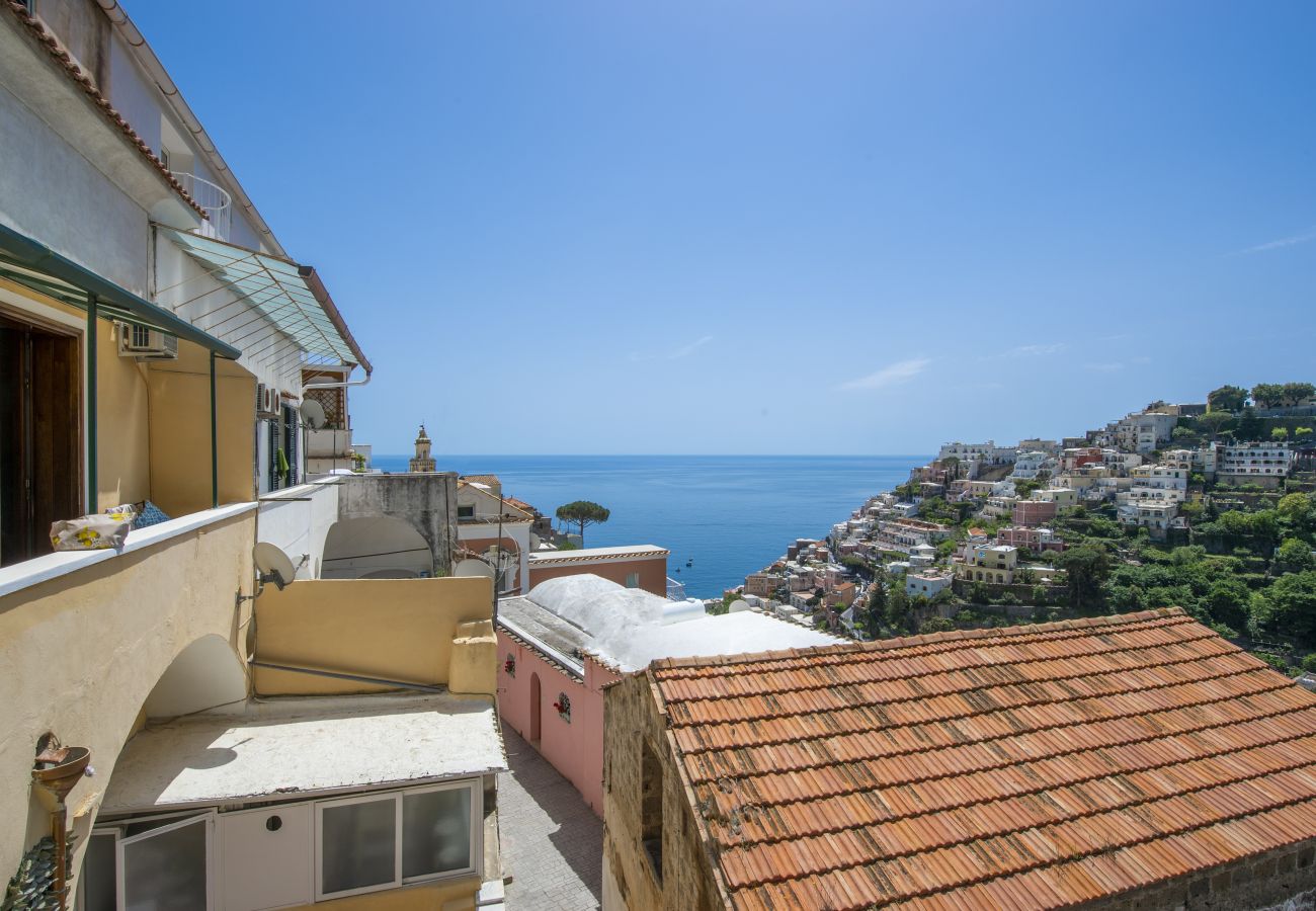 House in Positano - AMORE RENTALS - Casa Barbera A with Sea View and Air Conditioning