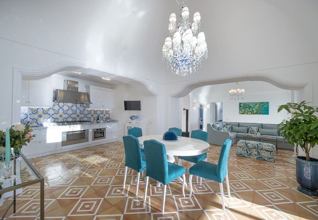 Villa in Praiano - AMORE RENTALS - Villa Celeste with Heated Swimming Pool and Sea View Villa in Praiano - AMORE RENTALS - Villa Celeste with Heated Swimming Pool and Sea View