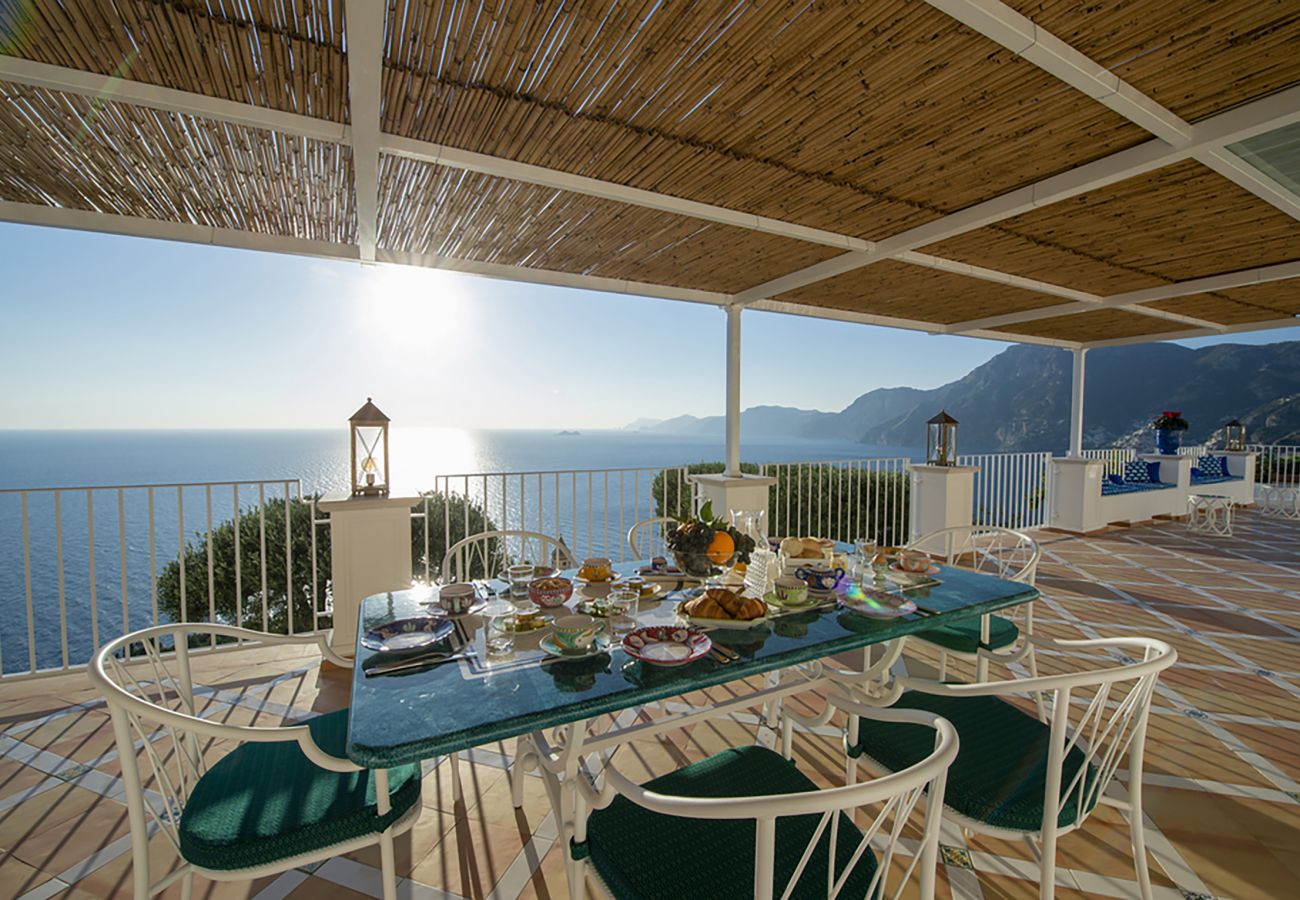Villa in Praiano - AMORE RENTALS - Villa Celeste with Swimming Pool, Sea View, Terraces and Garden