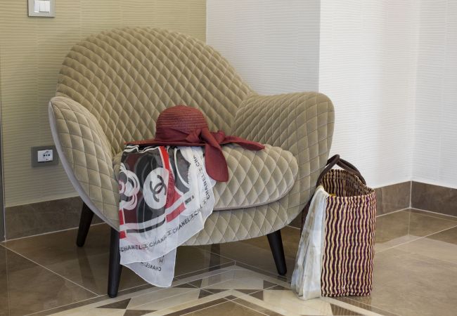 Villa in Sorrento - AMORE RENTALS - Villa Nina with Pool and Sea View Villa in Sorrento - AMORE RENTALS - Villa Nina with Pool and Sea View