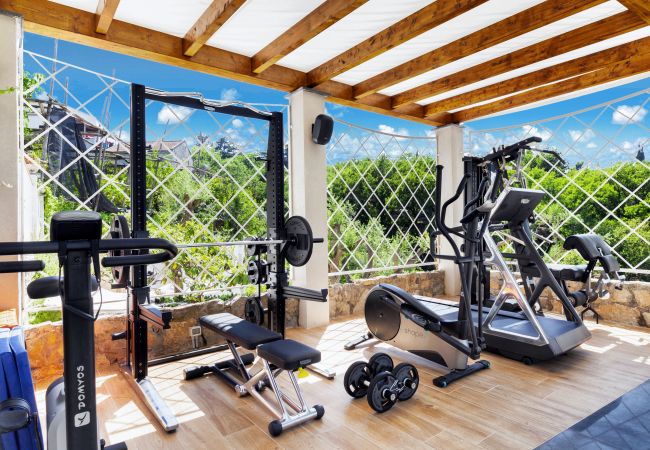 Villa in Sorrento - AMORE RENTALS - Villa Nina with Pool and Sea View Villa in Sorrento - AMORE RENTALS - Villa Nina with Pool and Sea View