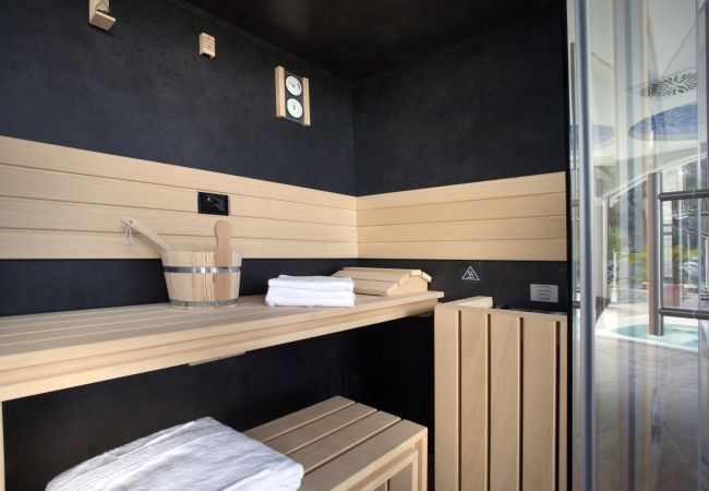 Villa in Sorrento - AMORE RENTALS - Villa Nina with Pool and Sea View Villa in Sorrento - AMORE RENTALS - Villa Nina with Pool and Sea View