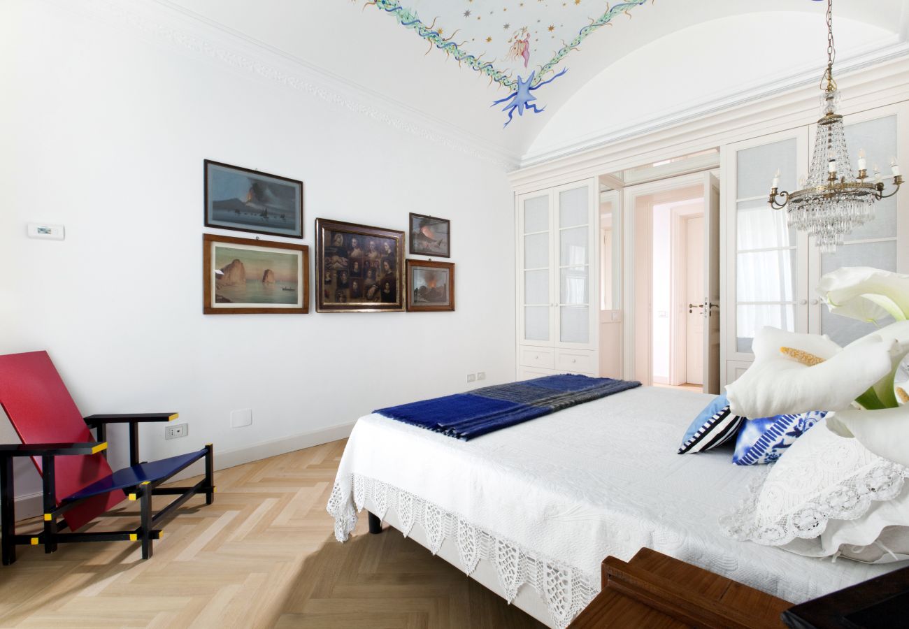 Villa in Sorrento - AMORE RENTALS - Villa Sofia with Terrace and Air Conditioning