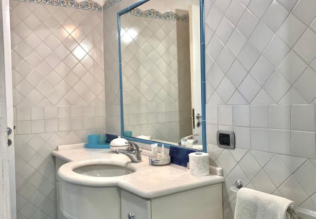 Villa in Massa Lubrense - AMORE RENTALS - Villa Stone on the Sea with Private Pool and Garden Villa in Massa Lubrense - AMORE RENTALS - Villa Stone on the Sea with Private Pool and Garden