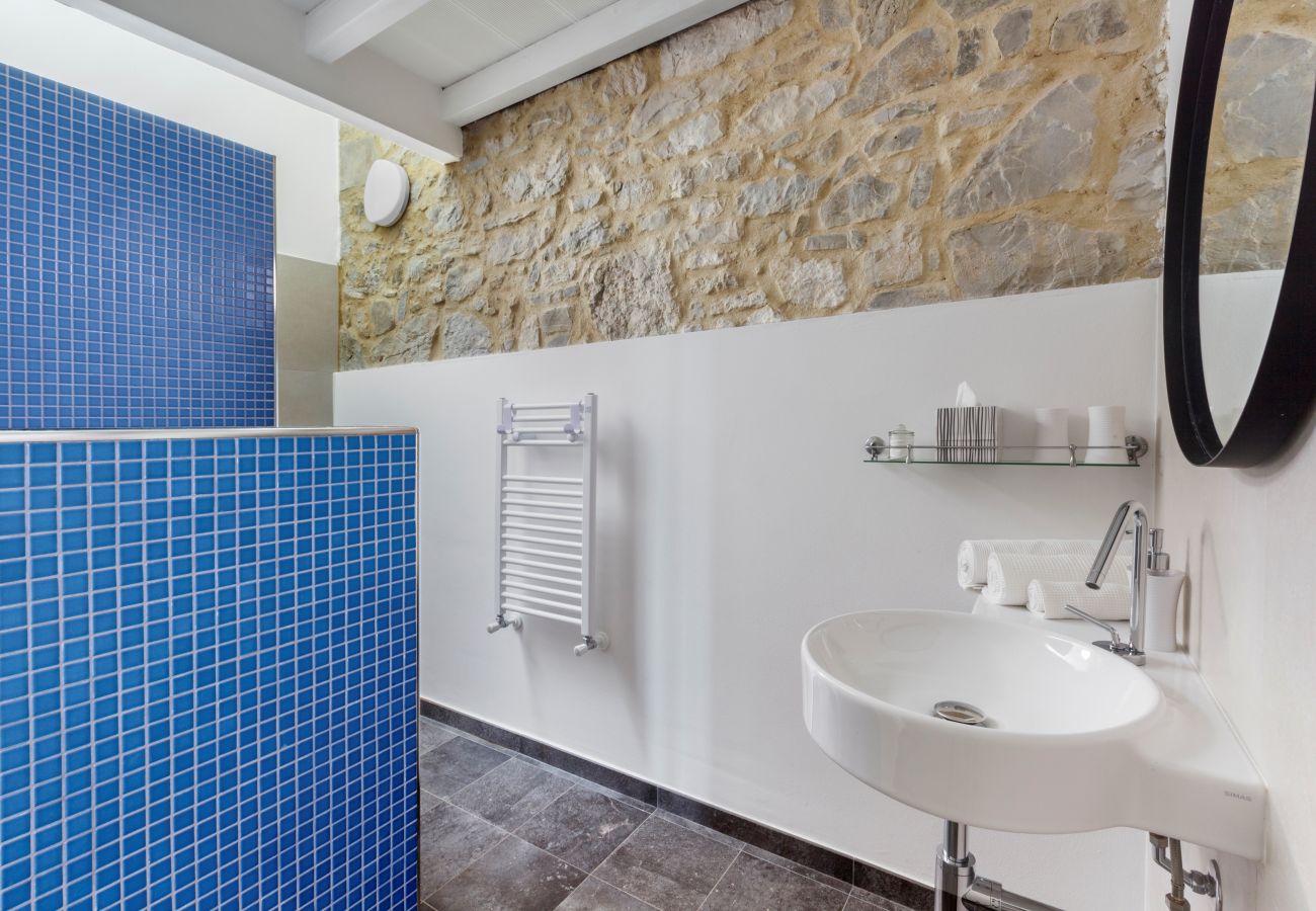Villa in Campagnatico - AMORE RENTALS - Villa Ambretta with Private Swimming Pool, Garden and Barbecue