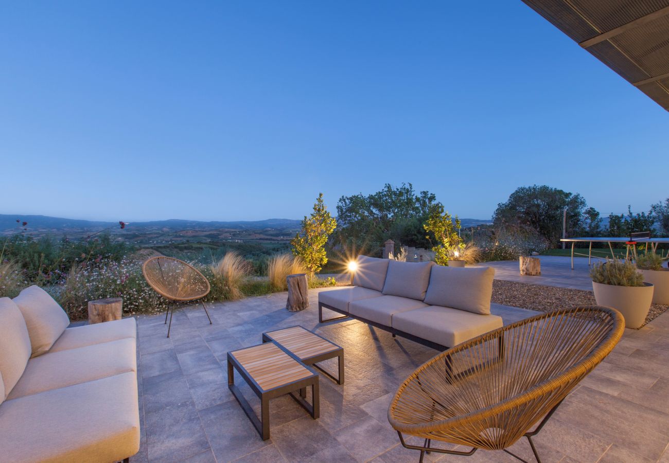 Villa in Campagnatico - AMORE RENTALS - Villa Ambretta with Private Swimming Pool, Garden and Barbecue