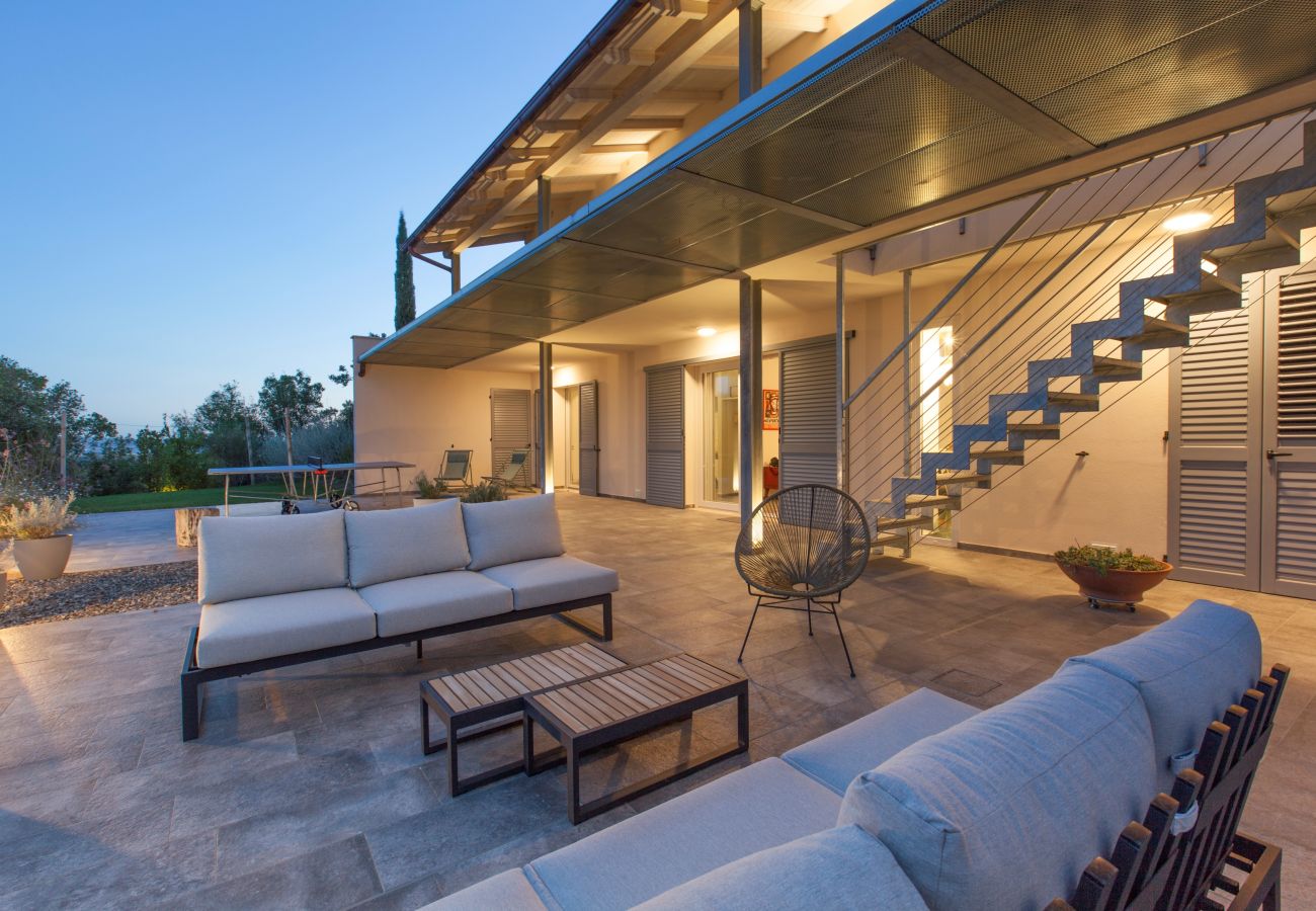 Villa in Campagnatico - AMORE RENTALS - Villa Ambretta with Private Swimming Pool, Garden and Barbecue