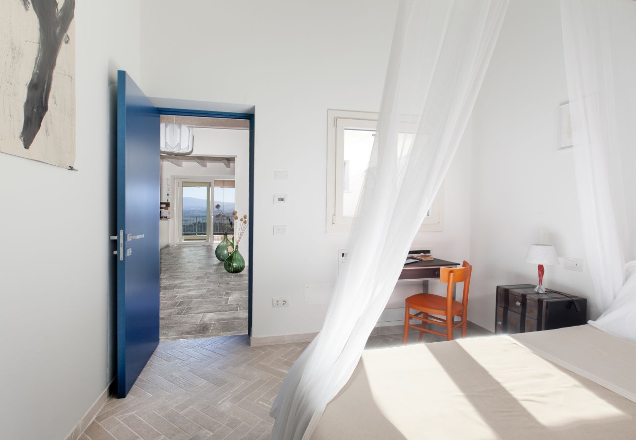 Villa in Campagnatico - AMORE RENTALS - Villa Ambretta with Private Swimming Pool, Garden and Barbecue
