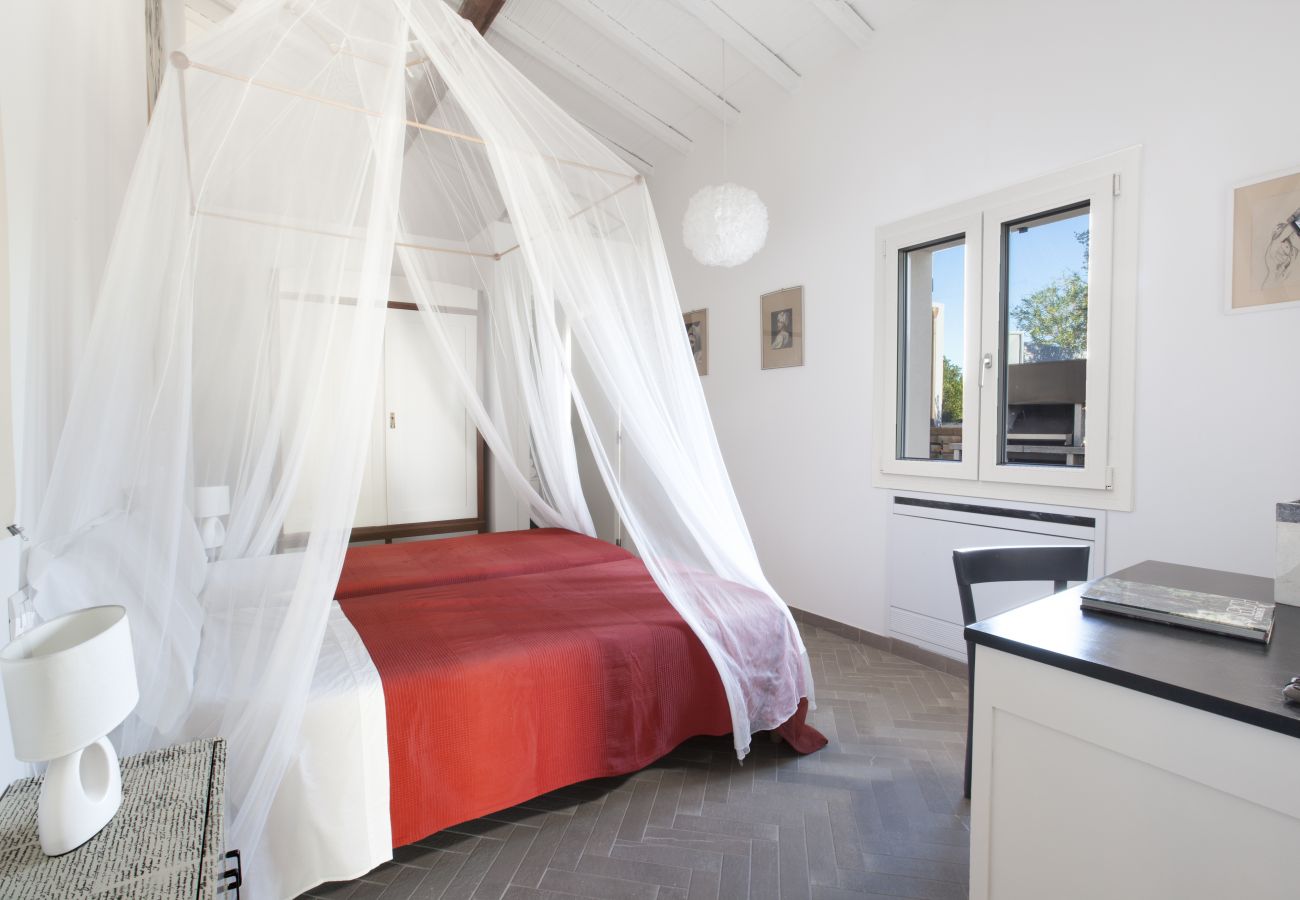 Villa in Campagnatico - AMORE RENTALS - Villa Ambretta with Private Swimming Pool, Garden and Barbecue