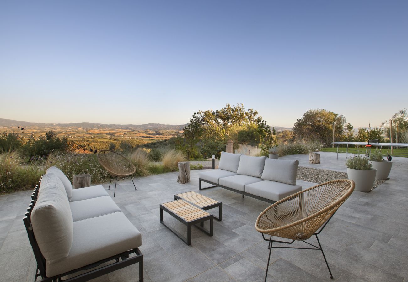 Villa in Campagnatico - AMORE RENTALS - Villa Ambretta with Private Swimming Pool, Garden and Barbecue