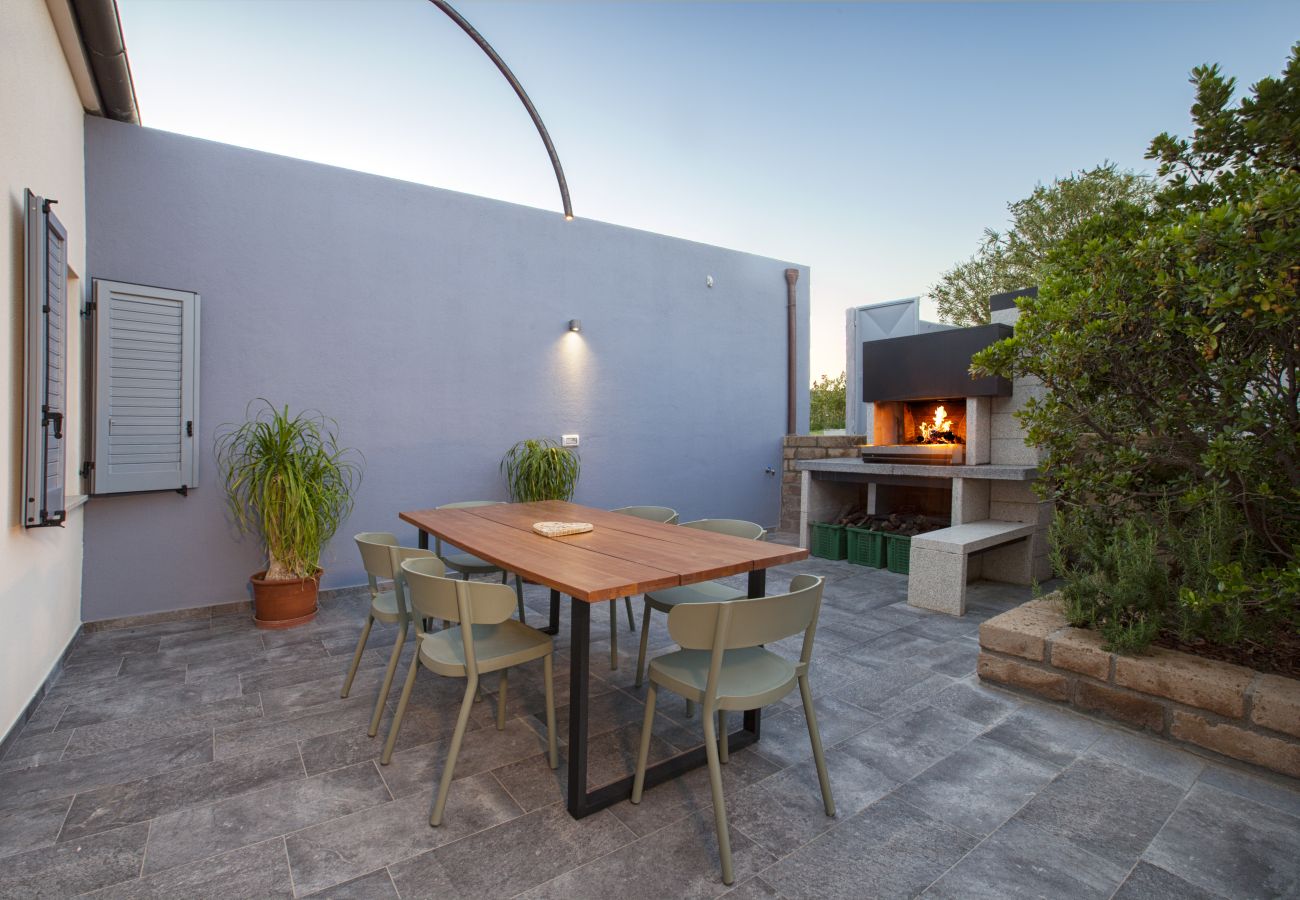 Villa in Campagnatico - AMORE RENTALS - Villa Ambretta with Private Swimming Pool, Garden and Barbecue
