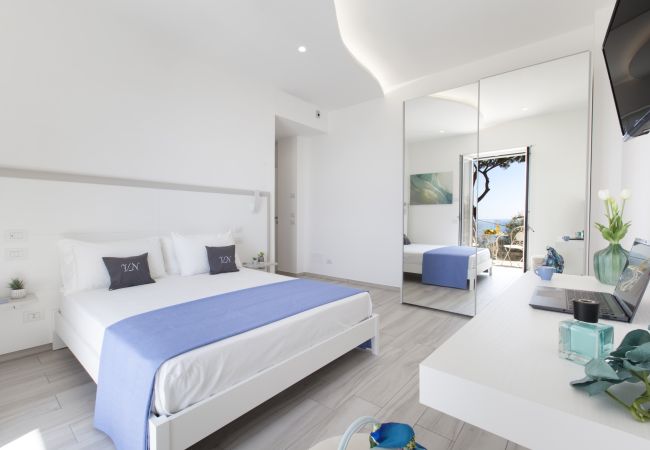 Villa in Nerano - AMORE RENTALS - Villa Iside with Private Pool, Sea View, Jacuzzi and Parking Villa in Nerano - AMORE RENTALS - Villa Iside with Private Pool, Sea View, Jacuzzi and Parking