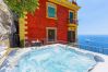 House in Positano - AMORE RENTALS - Casa Volte Alte with External Tub, Sea View and Terrace House in Positano - AMORE RENTALS - Casa Volte Alte with External Tub, Sea View and Terrace