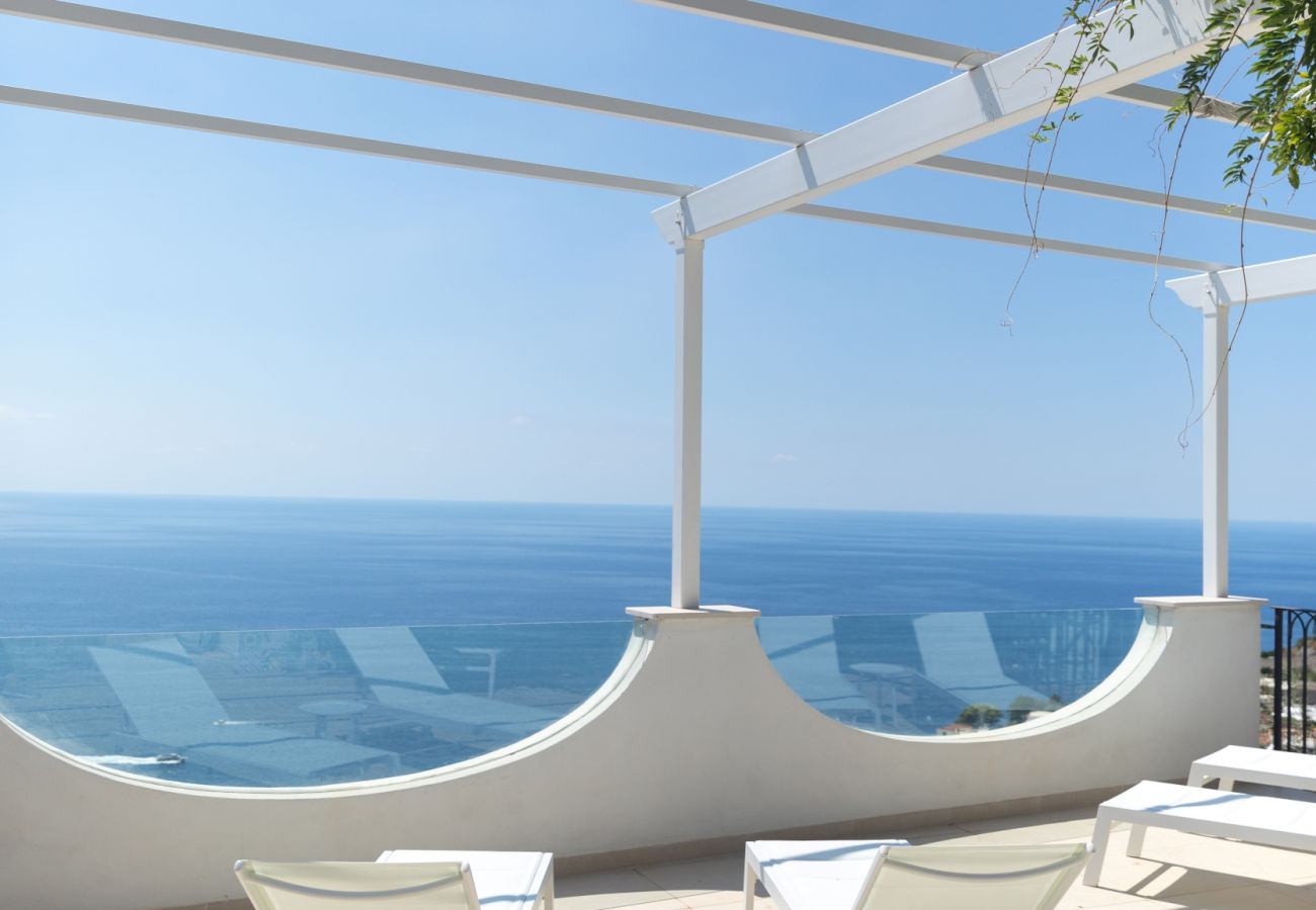 House in Praiano - AMORE RENTALS - Casa Marì with Private Terrace and Sea View