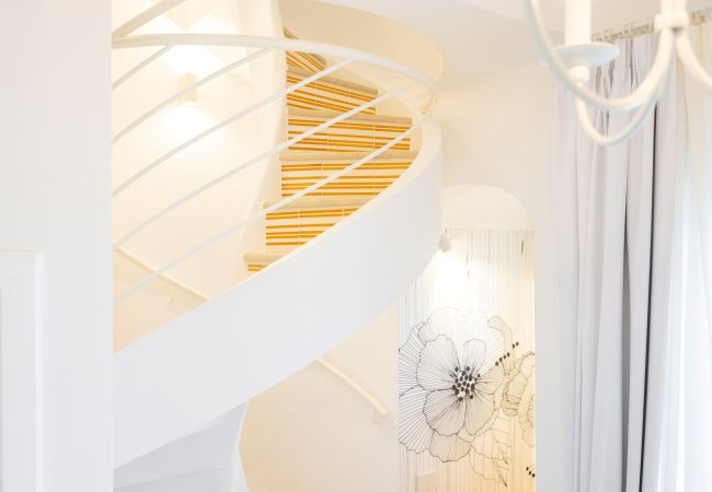 Villa in Praiano - AMORE RENTALS - Villa Mare Blu with Internal Heated Pool, Sea View and Breakfast Villa in Praiano - AMORE RENTALS - Villa Mare Blu with Internal Heated Pool, Sea View and Breakfast