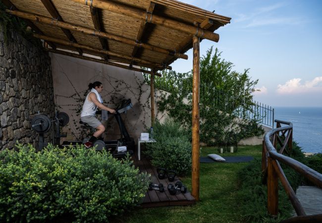 Villa in Praiano - AMORE RENTALS - Villa Mare Blu with Internal Heated Pool, Sea View and Breakfast Villa in Praiano - AMORE RENTALS - Villa Mare Blu with Internal Heated Pool, Sea View and Breakfast