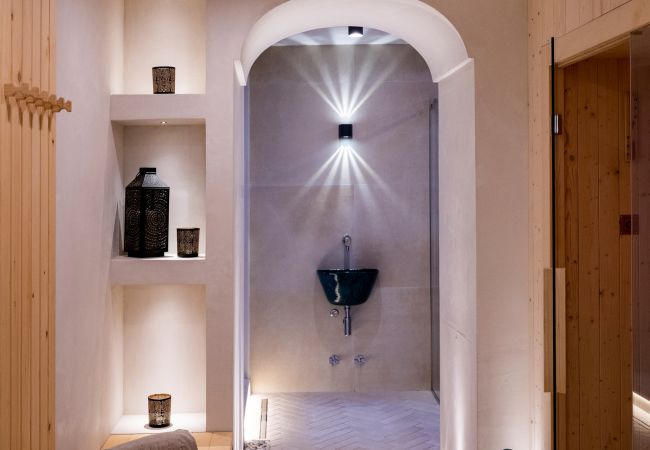 Villa in Praiano - AMORE RENTALS - Villa Mare Blu with Internal Heated Pool, Sea View and Breakfast Villa in Praiano - AMORE RENTALS - Villa Mare Blu with Internal Heated Pool, Sea View and Breakfast