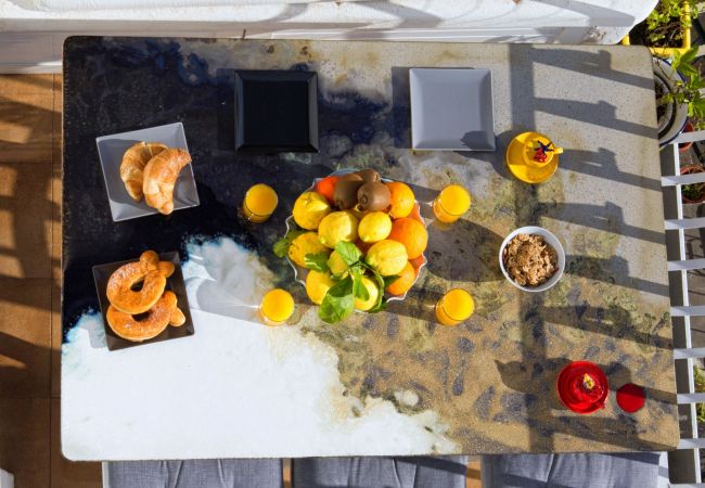 House in Positano - AMORE RENTALS - Casa Paradisea with Sea View Terraces  House in Positano - AMORE RENTALS - Casa Paradisea with Sea View Terraces