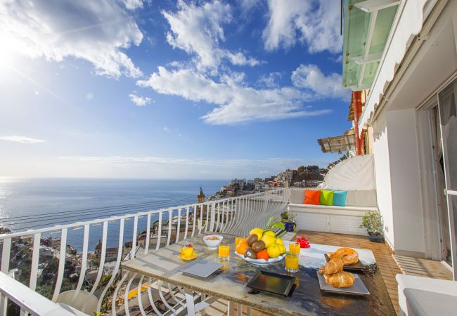 House in Positano - AMORE RENTALS - Casa Paradisea with Sea View Terraces 