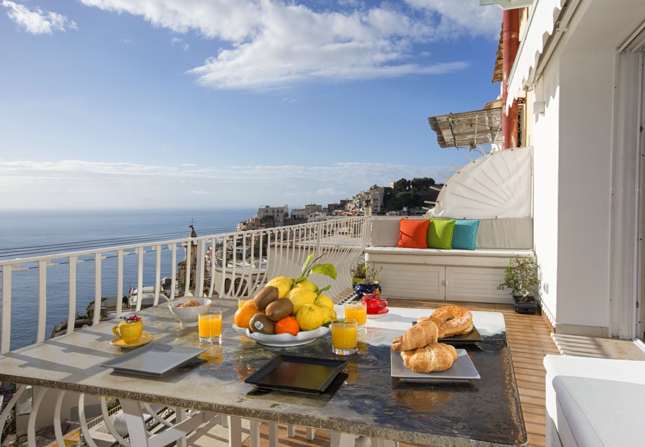 House in Positano - AMORE RENTALS - Casa Paradisea with Sea View Terraces 