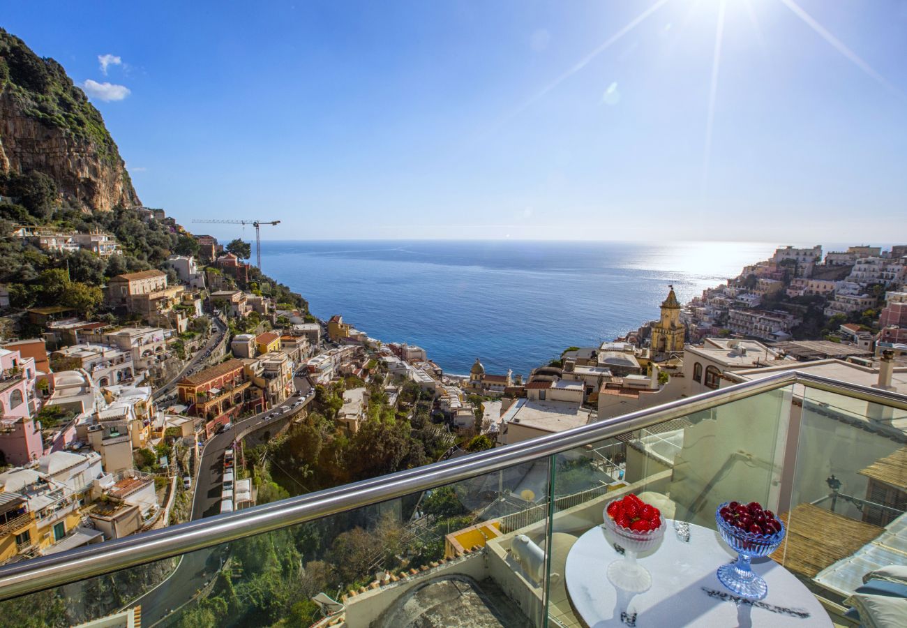 House in Positano - AMORE RENTALS - Casa Paradisea with Sea View Terraces 