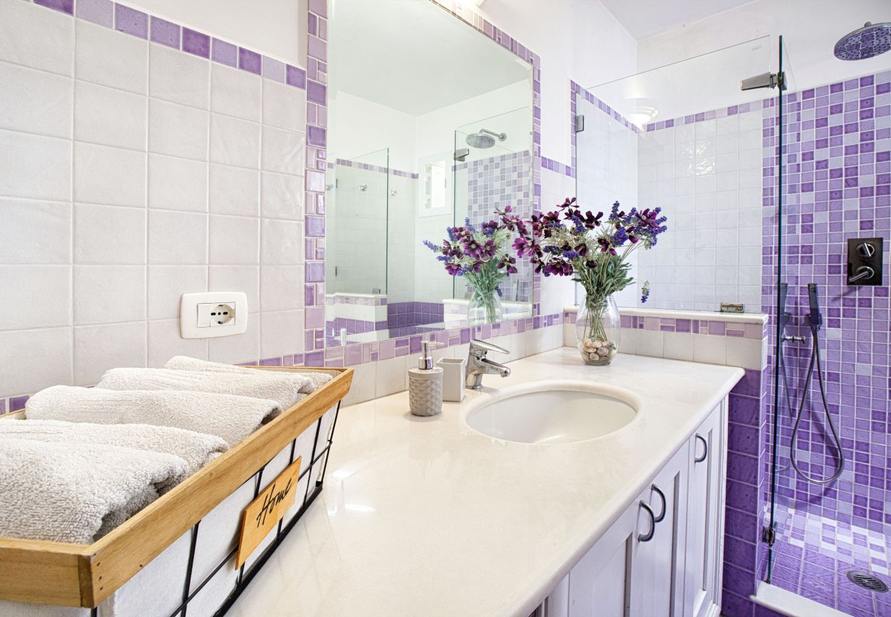 House in Positano - AMORE RENTALS - Casa Paradisea with Sea View Terraces 