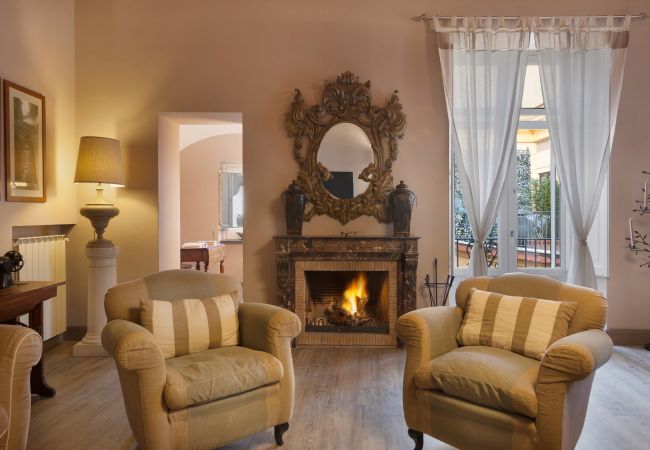 Apartment in Sorrento - AMORE RENTALS - Maison De Charme with Terraces