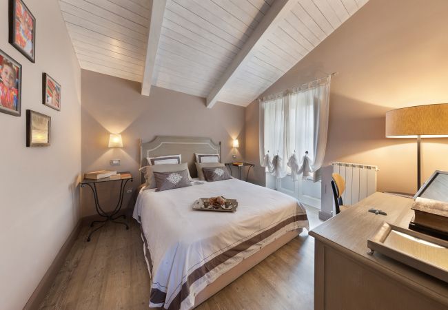 Apartment in Sorrento - AMORE RENTALS - Maison De Charme with Terraces Apartment in Sorrento - AMORE RENTALS - Maison De Charme with Terraces