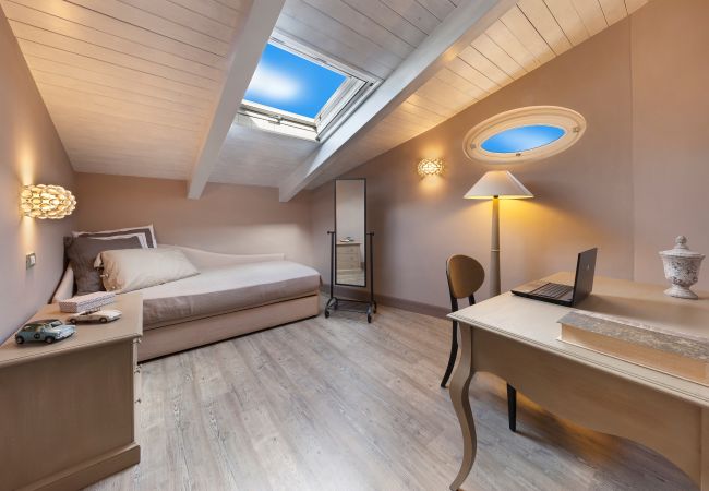 Apartment in Sorrento - AMORE RENTALS - Maison De Charme with Terraces Apartment in Sorrento - AMORE RENTALS - Maison De Charme with Terraces