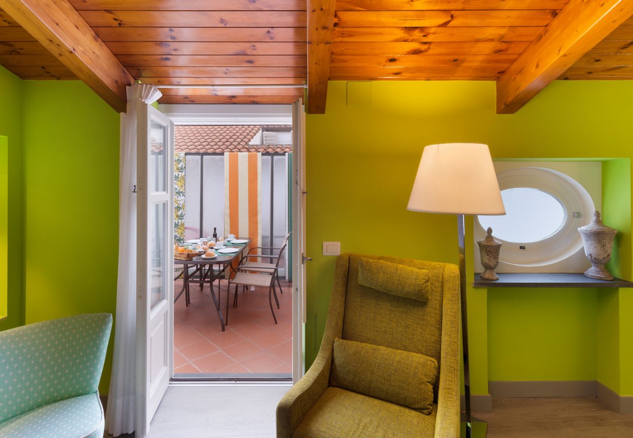 Apartment in Sorrento - AMORE RENTALS - Appartamento Domus Felix in Piazza Tasso