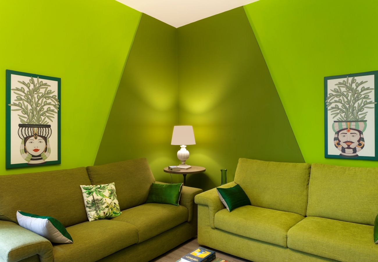 Apartment in Sorrento - AMORE RENTALS - Appartamento Domus Felix in Piazza Tasso