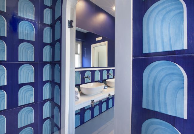 Apartment in Sorrento - AMORE RENTALS - Appartamento Luis 2.11 with Air Conditioning Apartment in Sorrento - AMORE RENTALS - Appartamento Luis 2.11 with Air Conditioning