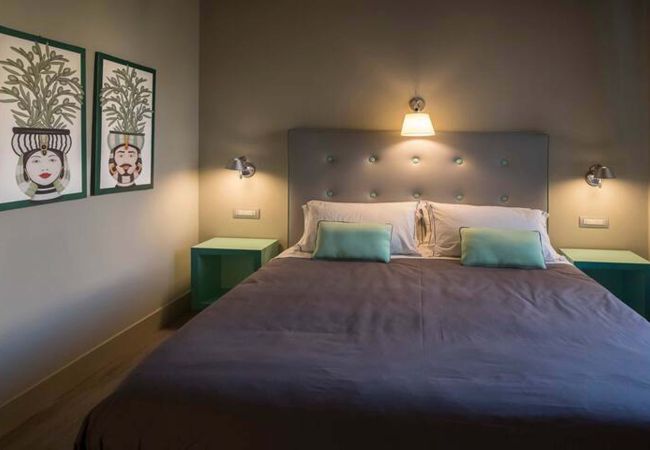 Apartment in Sorrento - AMORE RENTALS - Appartamento Felice in Piazza Tasso Apartment in Sorrento - AMORE RENTALS - Appartamento Felice in Piazza Tasso