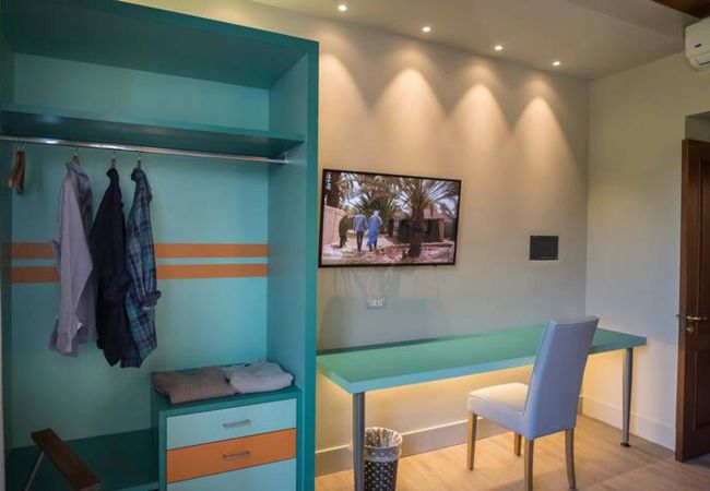 Apartment in Sorrento - AMORE RENTALS - Appartamento Felice in Piazza Tasso Apartment in Sorrento - AMORE RENTALS - Appartamento Felice in Piazza Tasso