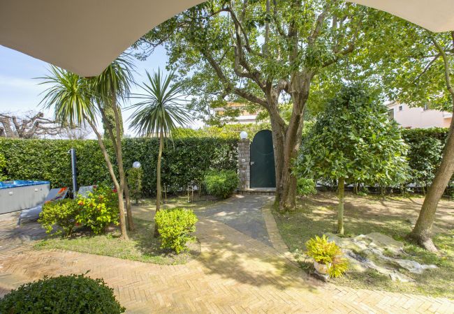 Villa in Massa Lubrense - AMORE RENTALS - Resort Ravenna - Villa Dama with Hot Tub, Shared Swimming Pool, Ideal for Events Villa in Massa Lubrense - AMORE RENTALS - Resort Ravenna - Villa Dama with Hot Tub, Shared Swimming Pool, Ideal for Events