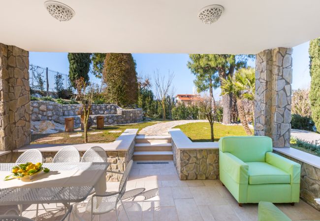 Villa in Massa Lubrense - AMORE RENTALS - Resort Ravenna - The Villa with Private Swimming Pool, Hot Tub, Ideal for Events Villa in Massa Lubrense - AMORE RENTALS - Resort Ravenna - The Villa with Private Swimming Pool, Hot Tub, Ideal for Events