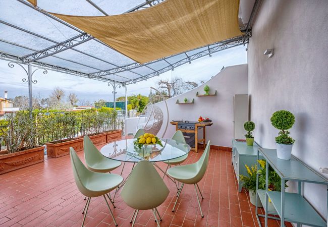 Villa in Massa Lubrense - AMORE RENTALS - Resort Ravenna - Villa Cavaliere with Terrace, Shared Swimming Pool, Ideal for Events Villa in Massa Lubrense - AMORE RENTALS - Resort Ravenna - Villa Cavaliere with Terrace, Shared Swimming Pool, Ideal for Events