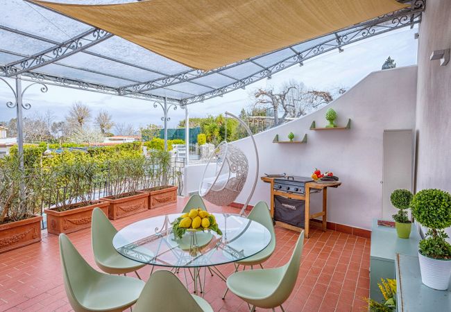 Villa in Massa Lubrense - AMORE RENTALS - Resort Ravenna - Villa Cavaliere with Terrace, Shared Swimming Pool, Ideal for Events Villa in Massa Lubrense - AMORE RENTALS - Resort Ravenna - Villa Cavaliere with Terrace, Shared Swimming Pool, Ideal for Events
