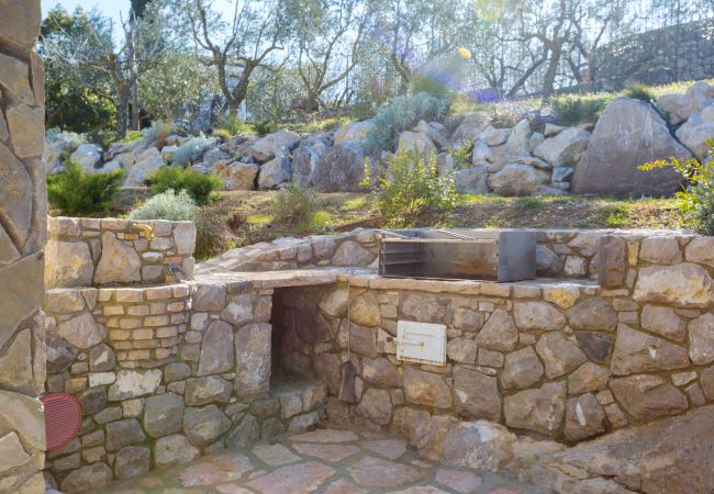 Villa in Massa Lubrense - AMORE RENTALS - Resort Ravenna with Swimming Pool, Hot Tubs, Terraces, Ideal for Events Villa in Massa Lubrense - AMORE RENTALS - Resort Ravenna with Swimming Pool, Hot Tubs, Terraces, Ideal for Events