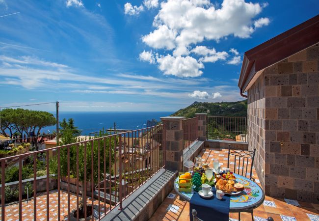 Villa/Dettached house in Massa Lubrense - AMORE RENTALS - Villa Le Grottelle with Private Swimming Pool, Sea View, Terraces and Garden