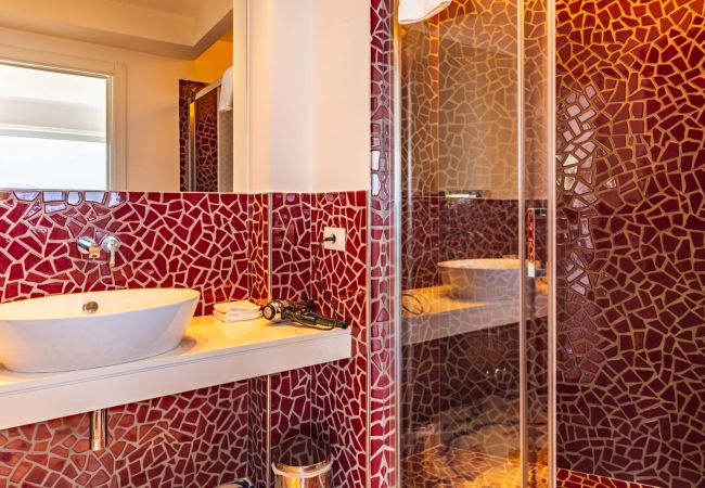 Villa in Sorrento - AMORE RENTALS- Villa Sacco with Private Swimming Pools, Sea View, Ideal for a Luxury Holiday Villa in Sorrento - AMORE RENTALS- Villa Sacco with Private Swimming Pools, Sea View, Ideal for a Luxury Holiday