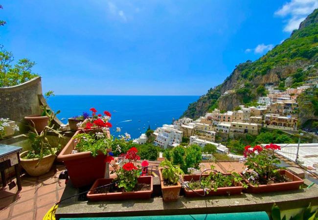  in Positano - AMORE RENTALS - Casa Laura with Sea View Terrace