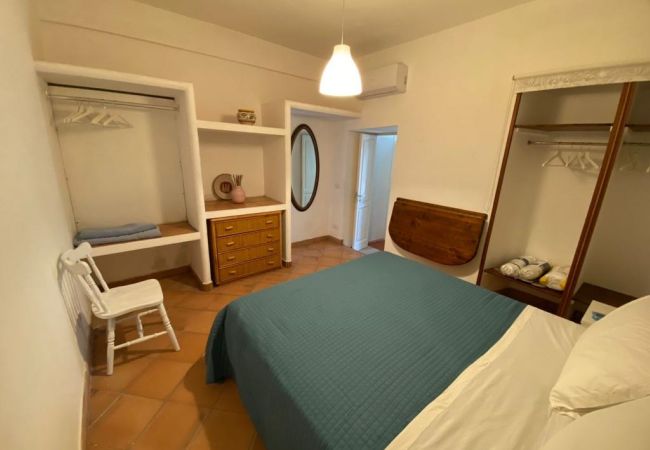 House in Positano - AMORE RENTALS - Casa Laura with Sea View Terrace House in Positano - AMORE RENTALS - Casa Laura with Sea View Terrace