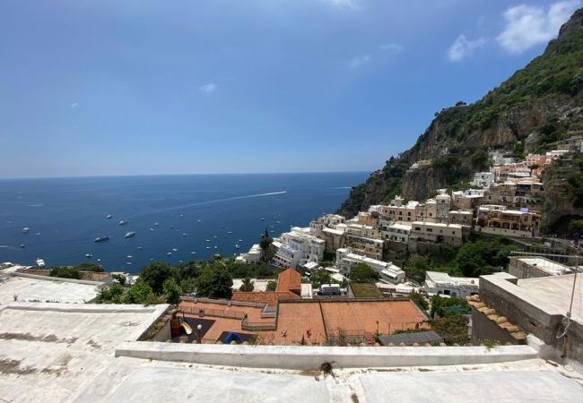 House in Positano - AMORE RENTALS - Casa Laura with Sea View Terrace House in Positano - AMORE RENTALS - Casa Laura with Sea View Terrace